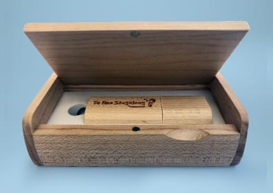 Special Gift: Wooden USB in a box with all Te Reo Singalong songs